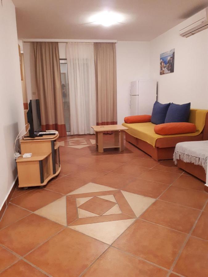 Villa Bionda Малинска Экстерьер фото